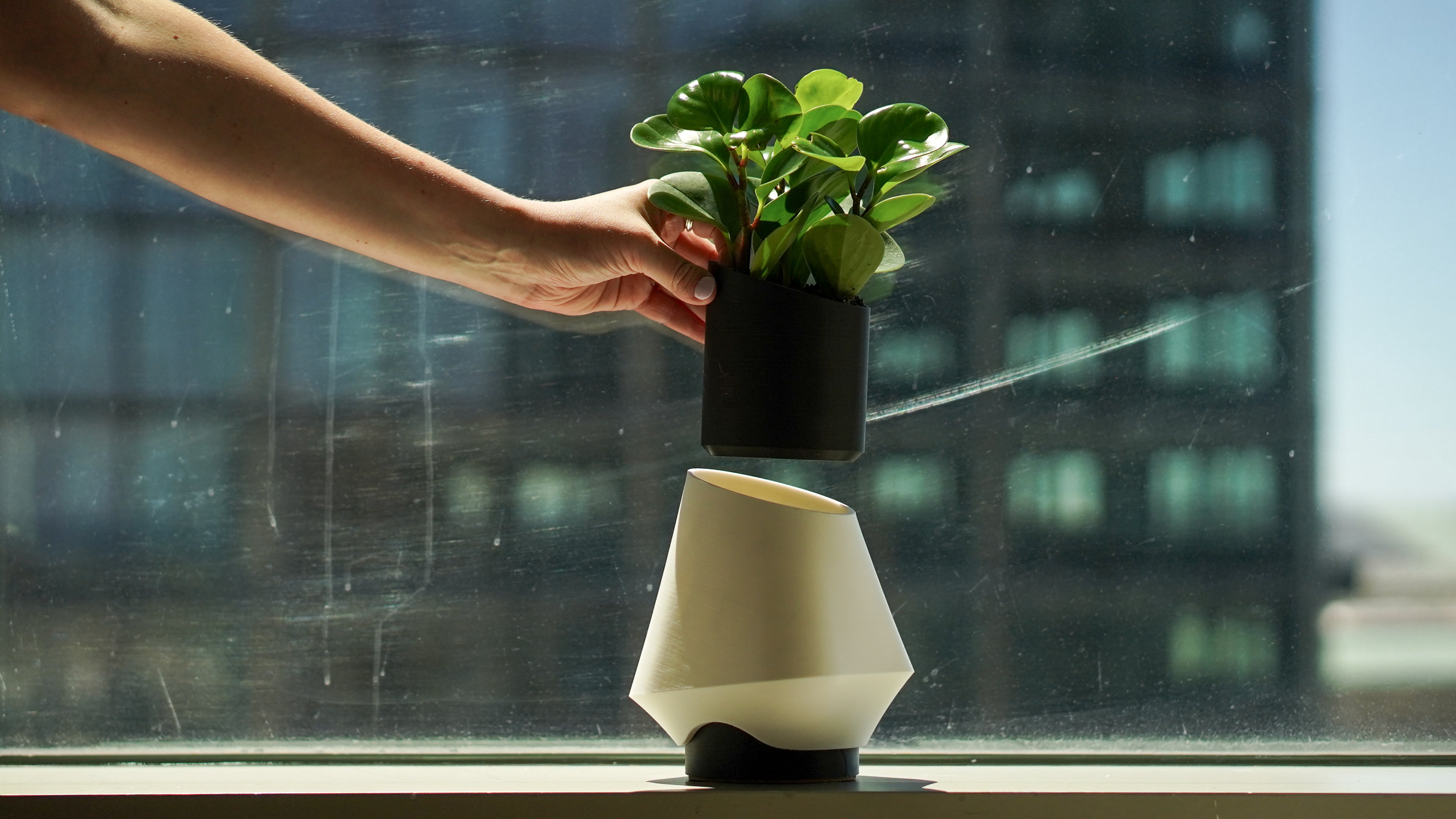 Orea Planter