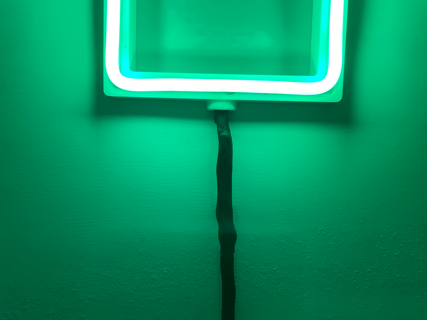 Tether - LED Neon Crypto Sign