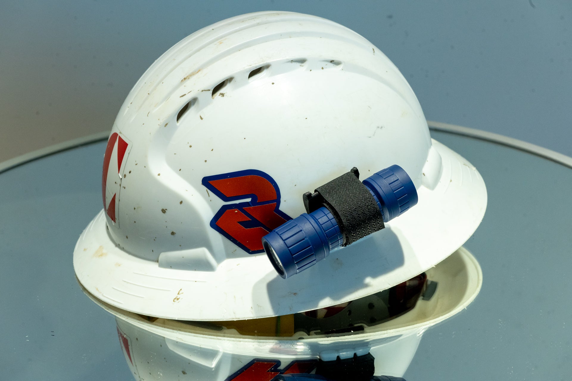 Custom Hardhat Flash Light Holder